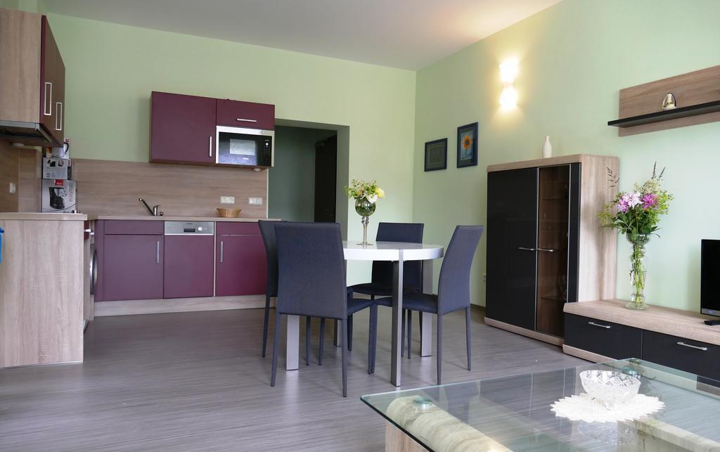 Villa 39 Apartment Hotel Bad Liebenstein Rum bild